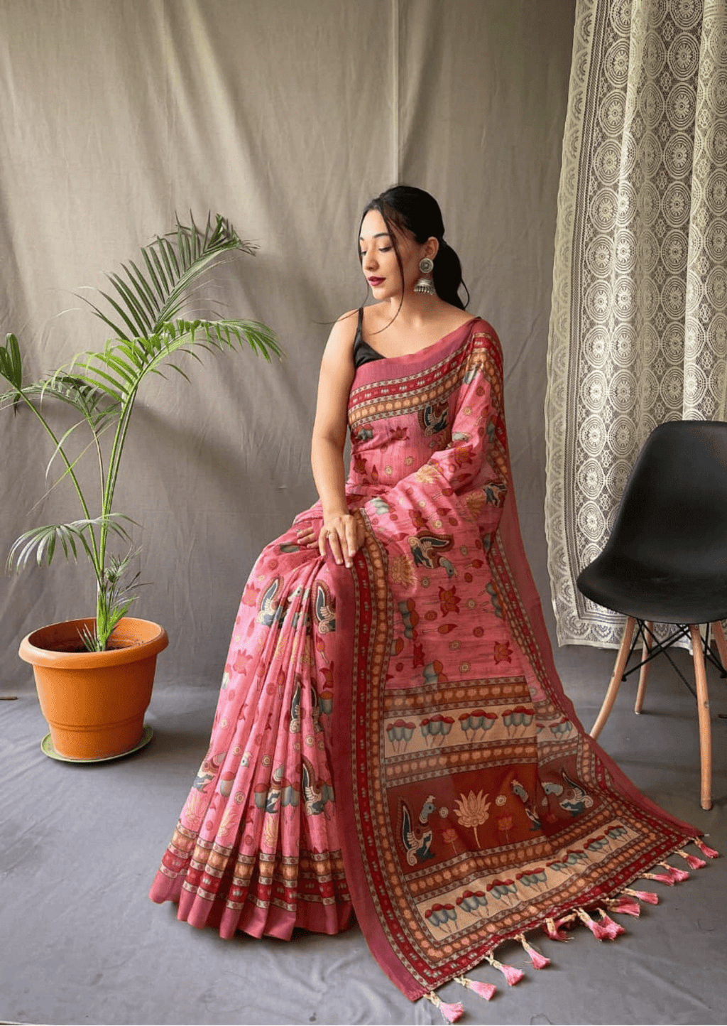 Sampriti Kalamkari Malmal Saree
